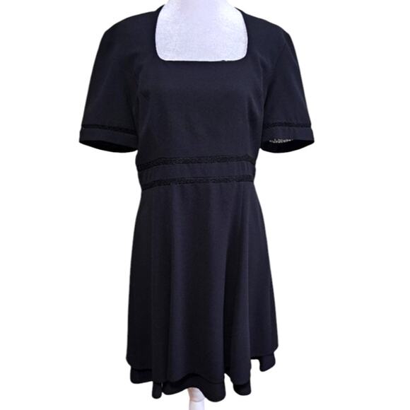 Liz Claiborne Dress Short Sleeve Black Knee Length Empire Waist Women's Size 10 - Picture 1 of 11
